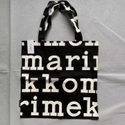 日本雜志附錄--marimekko花花Print Tote Bag購物袋環保袋   ★五款可選: Black/Red/White/Beige/Black Letters