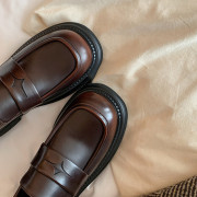 韓國人氣 經典復古小牛皮厚底Loafer鞋休閒鞋皮鞋