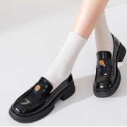 韓國人氣 經典復古山茶花配飾小牛皮漆皮厚底Loafer鞋休閒鞋皮鞋