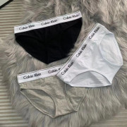 New! Calvin Klein 高檔精梳綿Bra套+底褲兩件套